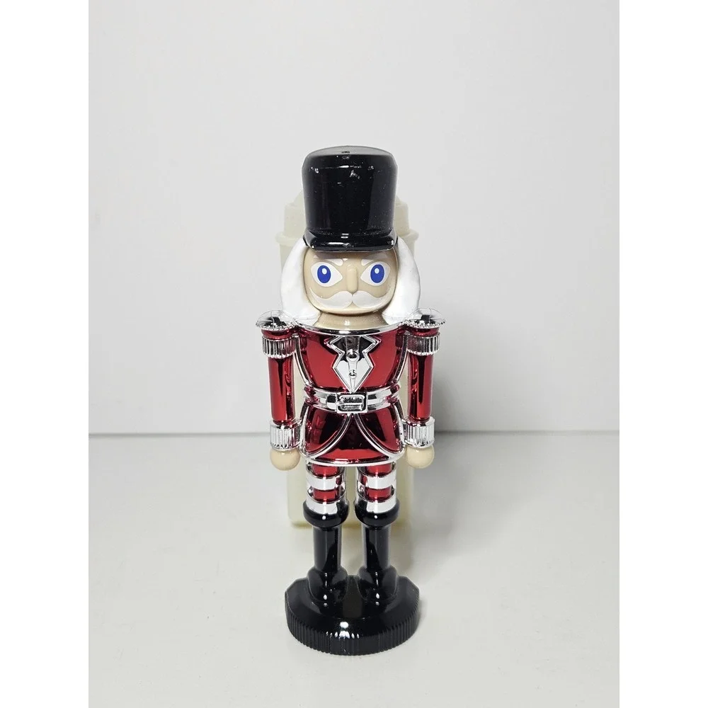 Bath Body Works Christmas Nutcracker Wallflowers Fragrance Plug Toy Soldier
